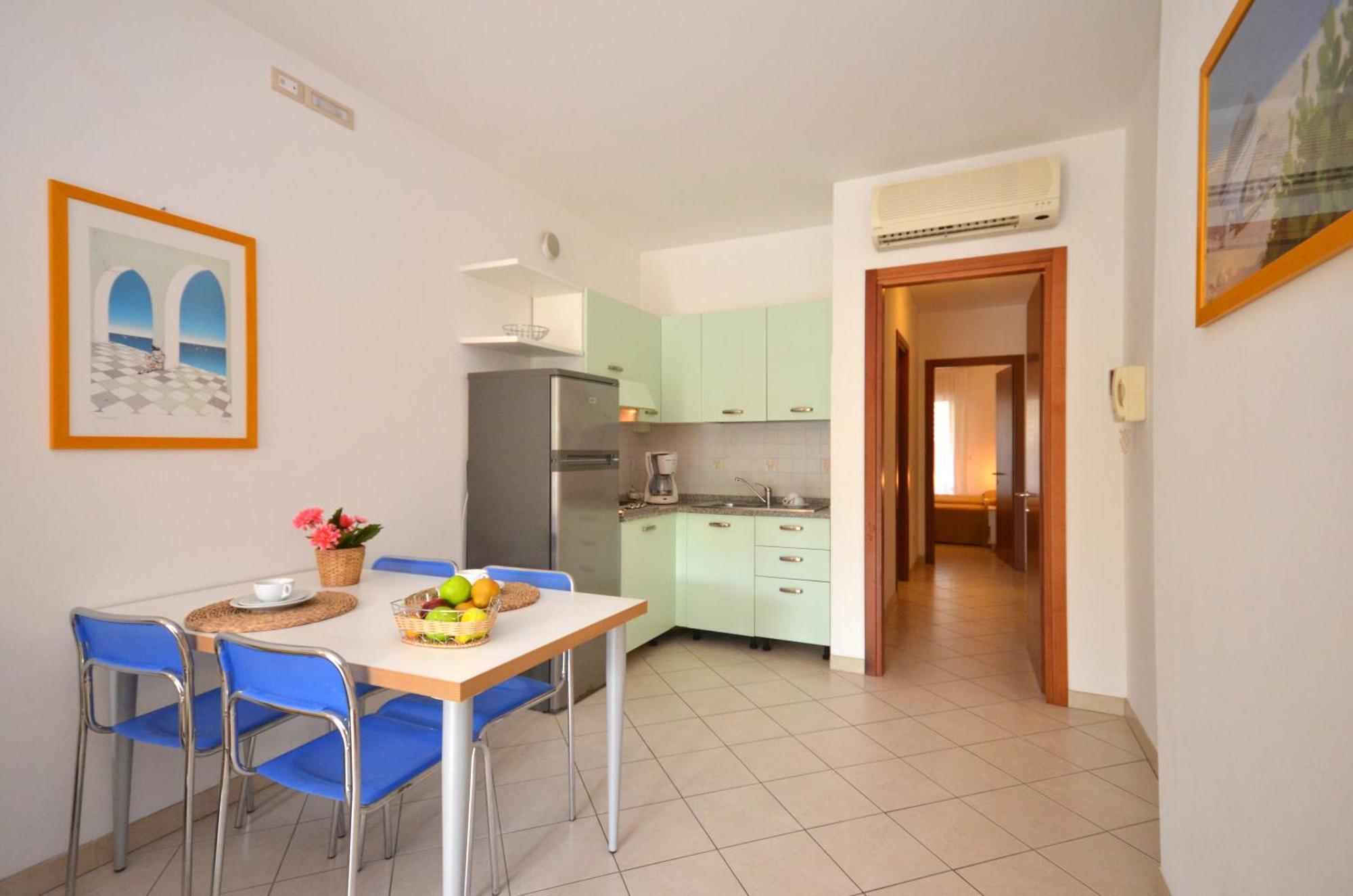 Residenza Le Acacie Lägenhet Bibione Exteriör bild